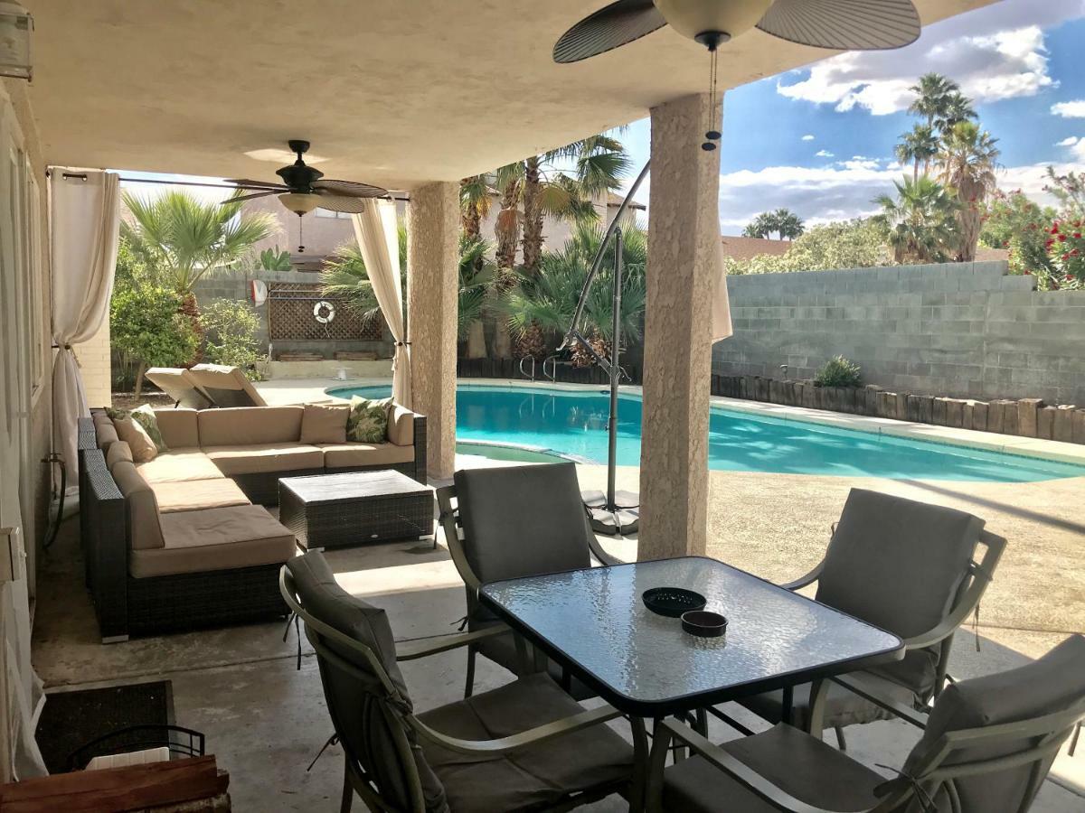 Urban Las Vegas Colonial In The Heart Of Vegas Villa Exterior photo